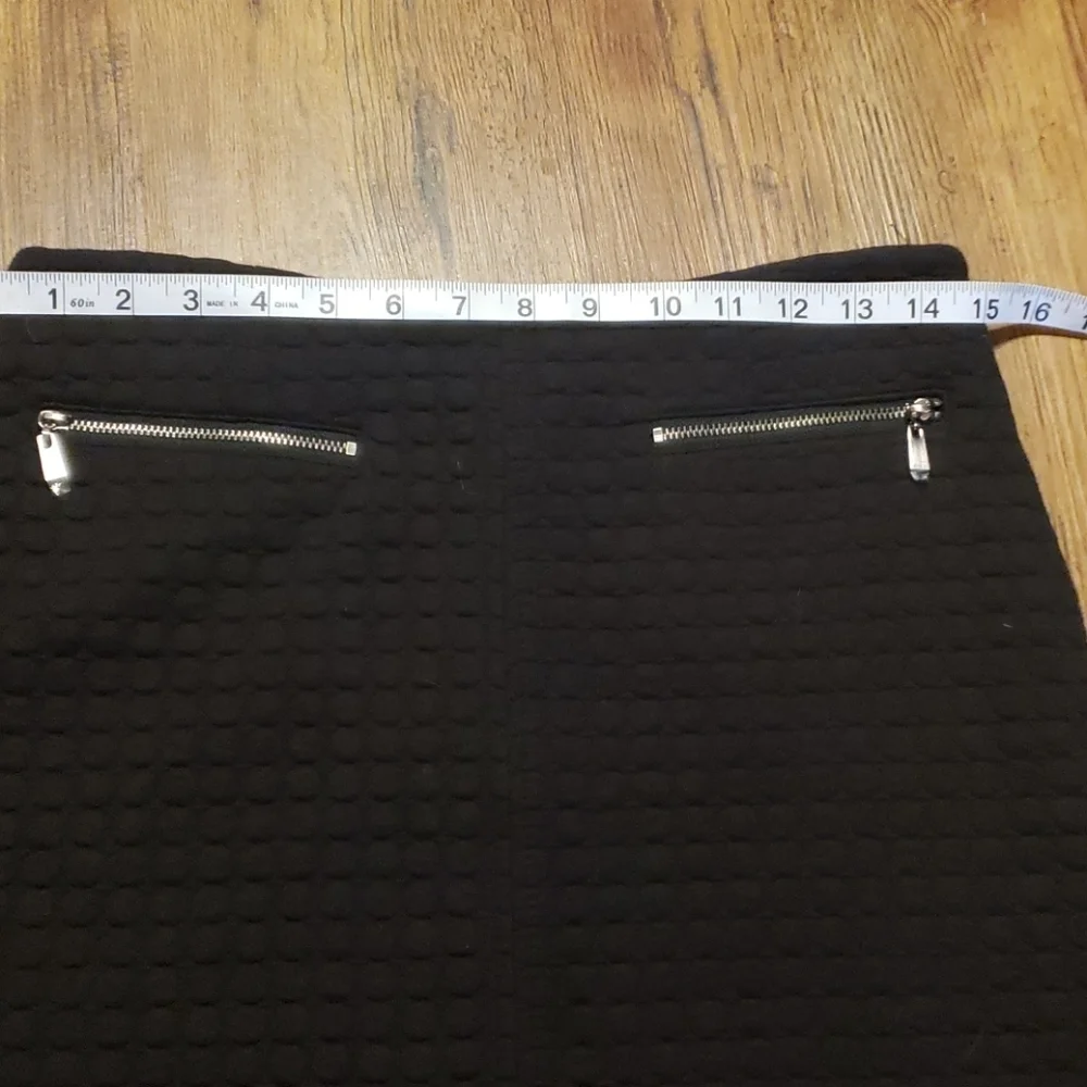 Shelli segal laundry quilted skirt black nwot